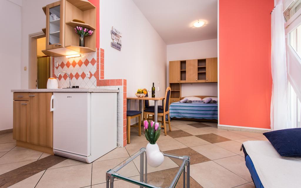 Apartments Kraljic Baska  Exterior photo
